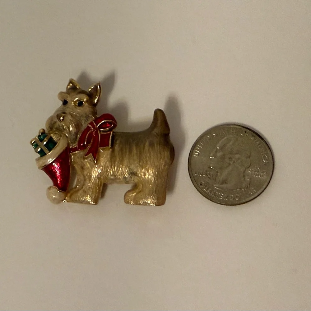 BROOCH DOG SCOTTIE SCOTTISH TERRIER GOLD TONE GLOSSY ENAMEL CREAM GRAY HOLIDAY - Picture 4 of 7